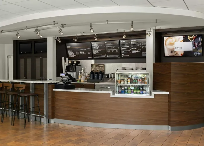 Courtyard By Marriott Santa Rosa Hotel