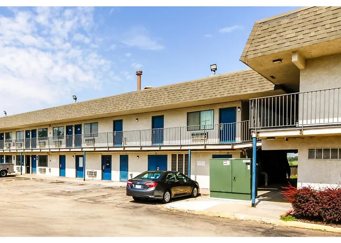Home 6 By Townhouse Topeka Ks I 70