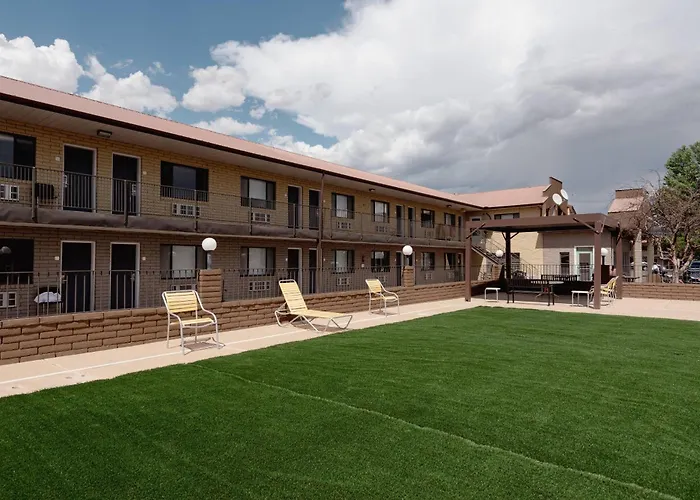 Econo Lodge Cortez Near Mesa Verde