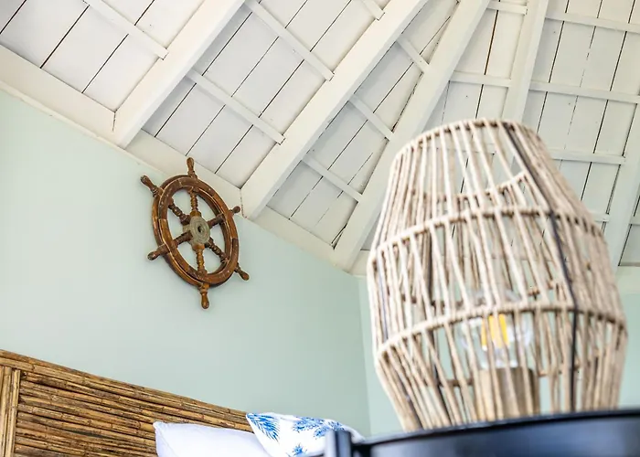 Isla Grande (Cartagena) Hotels
