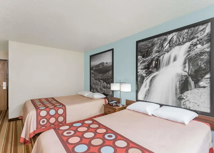 Super 8 By Wyndham Danville Va