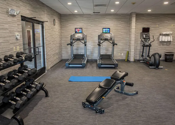Courtyard By Marriott Norwich Hotel