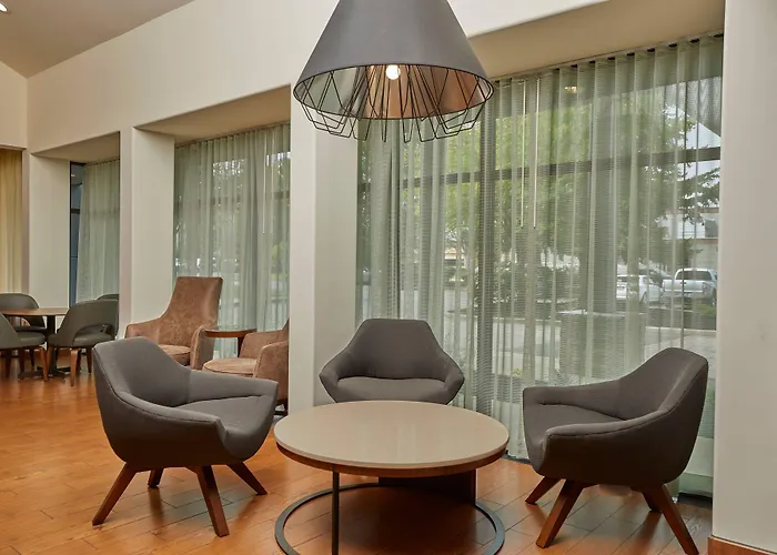 Courtyard By Marriott Eugene Springfield Hotel