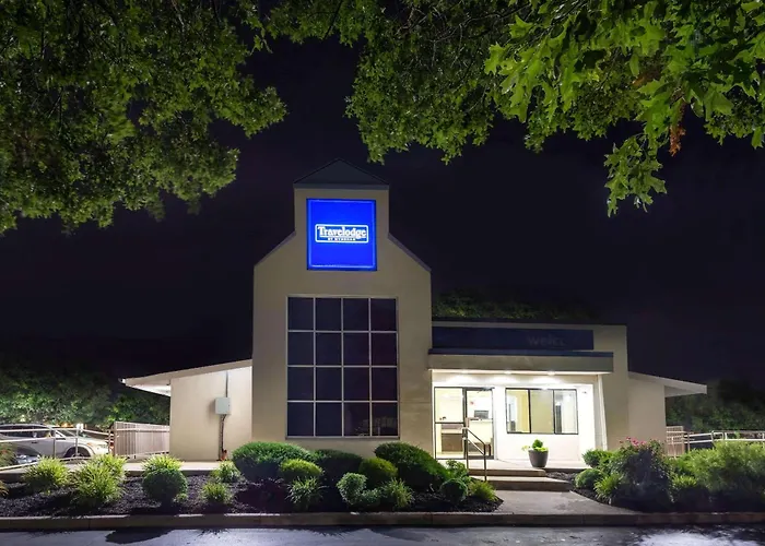 Travelodge By Wyndham Essington / Philadelphia Airport