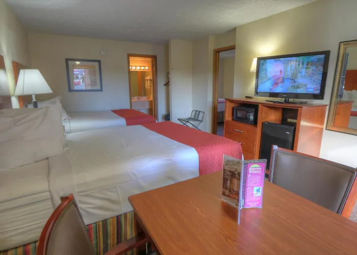 Days Inn By Wyndham Pigeon Forge South