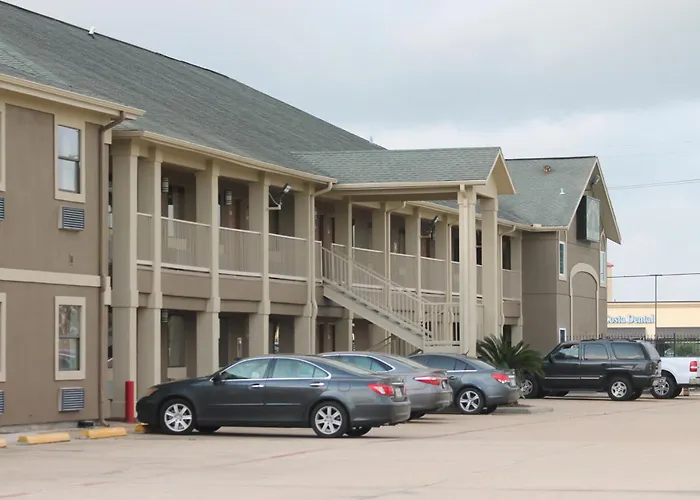 Quality Inn & Suites Port Arthur - Nederland