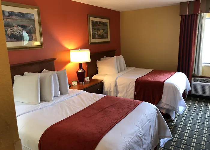 Baymont By Wyndham Springfield Il Hotel