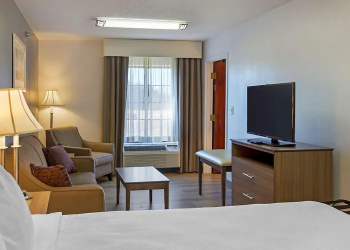 Best Western Plus South Hill Inn