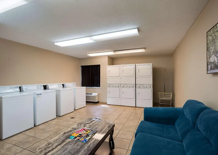 Sonesta Simply Suites Des Moines West Des Moines