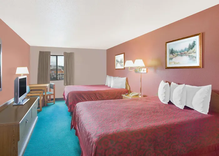 Days Inn By Wyndham Custer