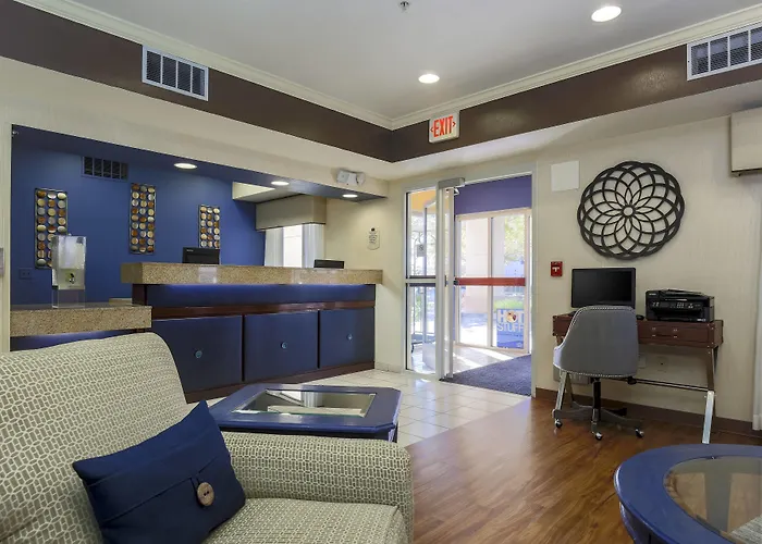 Fairfield Inn By Marriott Tracy