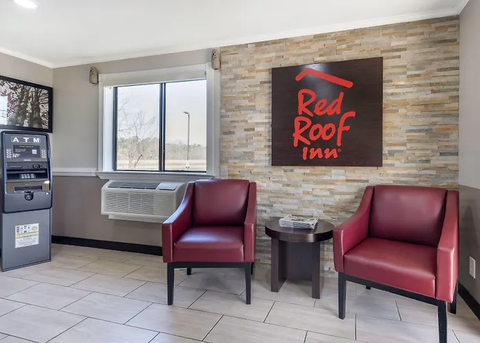 Red Roof Inn Suffolk