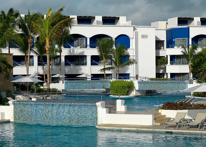 Puerto Aventuras Hotels