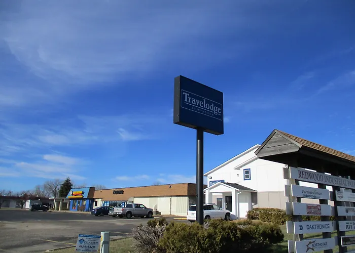 Travelodge By Wyndham Redwood Falls
