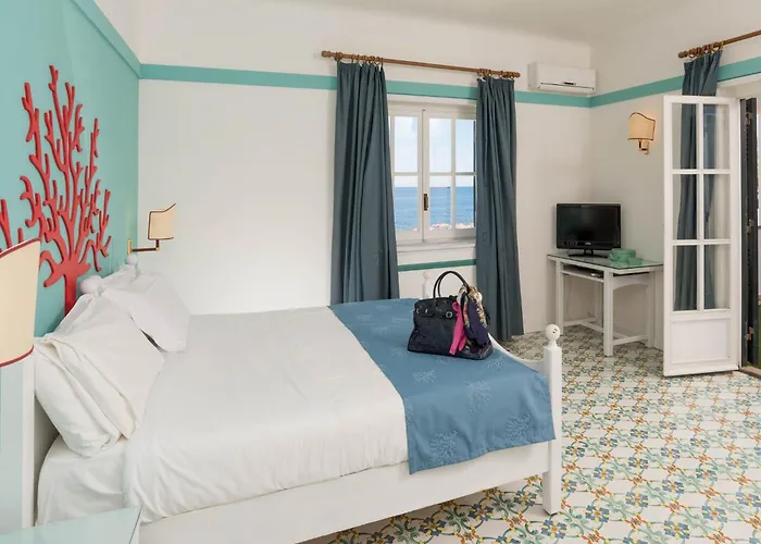 Civitavecchia Hotels