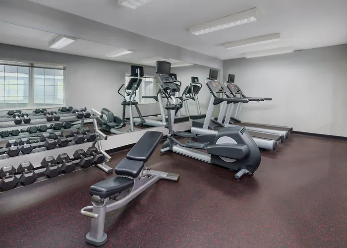 Towneplace Suites By Marriott Manchester-Boston Regional Airport