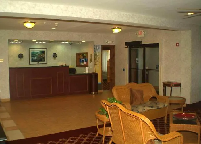 Baymont By Wyndham New Buffalo