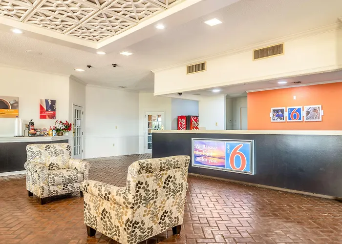 Motel 6-Natchitoches, La