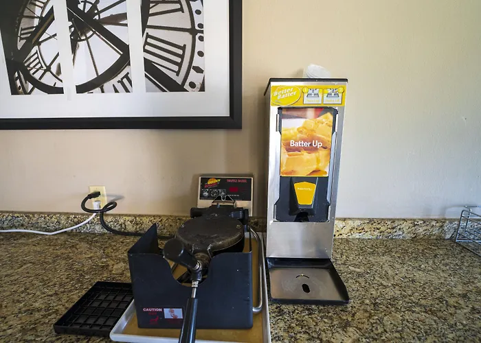 Quality Inn & Suites Monroeville