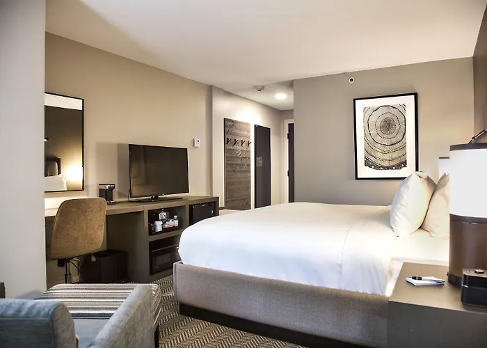 The Inn At Riverwalk Edwards