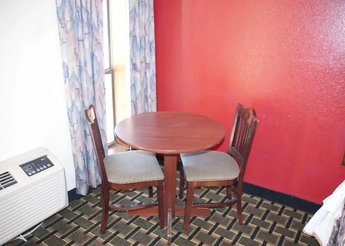 Victorian Inn & Suites Nacogdoches