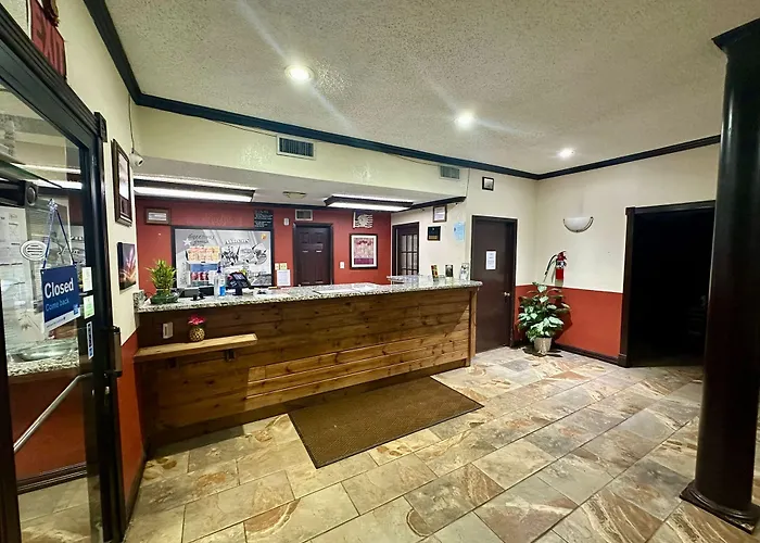 Super 8 By Wyndham Athens Tx Hotel