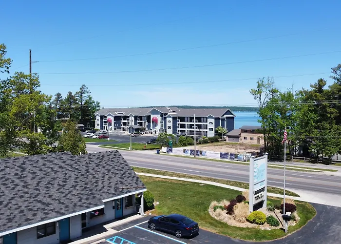 Traverse Bay Inn Traverse City