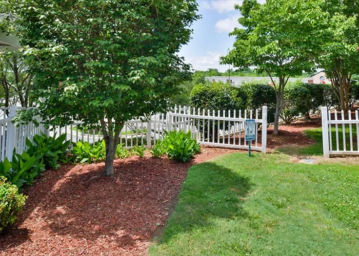 Holiday Inn Express Hotel & Suites Mooresville - Lake Norman By Ihg