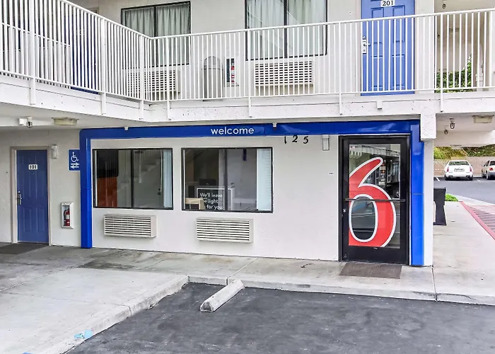 Motel 6-Watsonville, Ca - Monterey Area