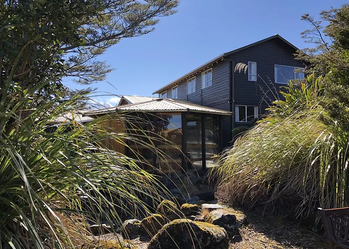 Whakapapa Hotels