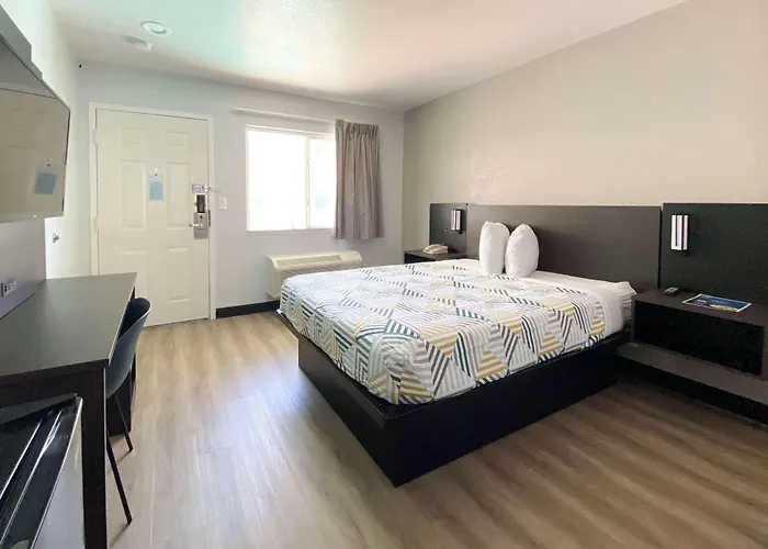 Motel 6-Costa Mesa, Ca