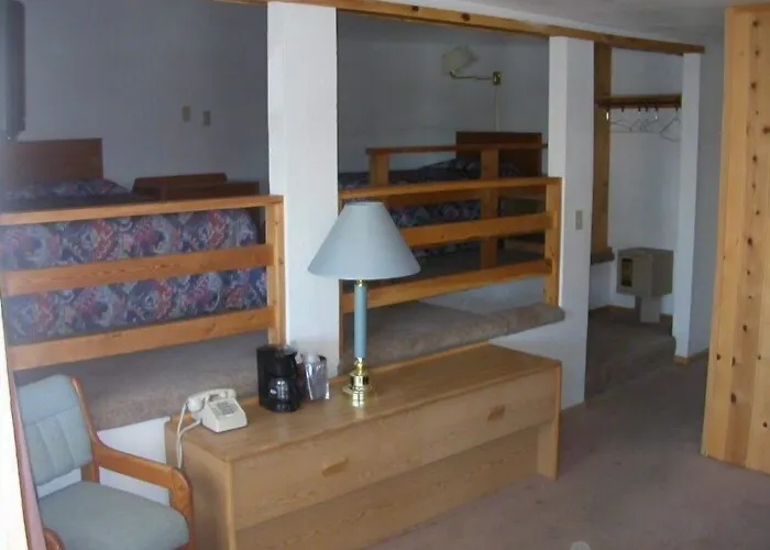 Travelers Lodge West Yellowstone