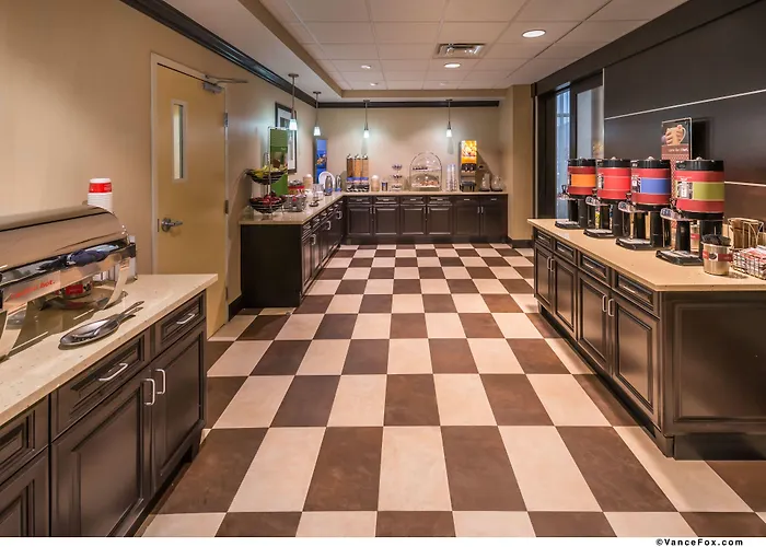 Hampton Inn & Suites Reno
