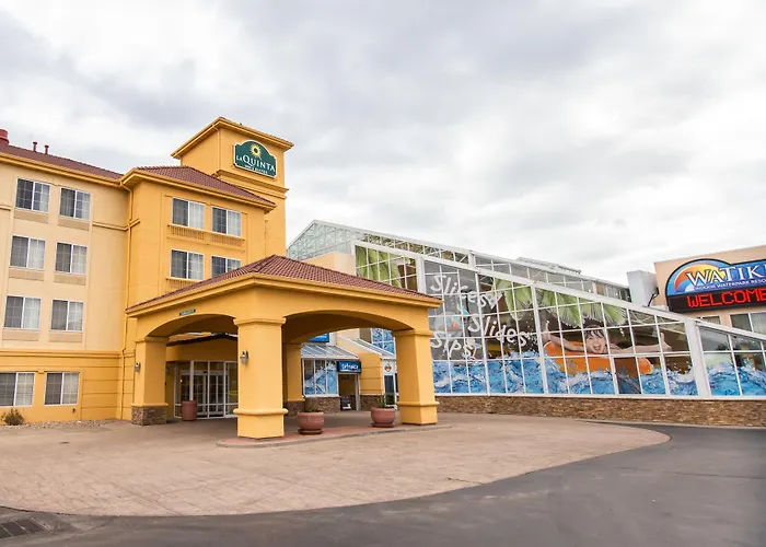 La Quinta Inn And Suites By Wyndham At Watiki Waterpark Rapid City