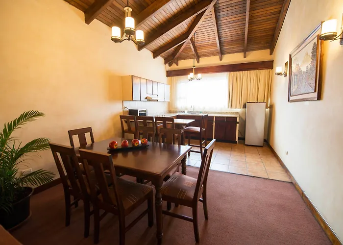 Hotel Soleil La Antigua