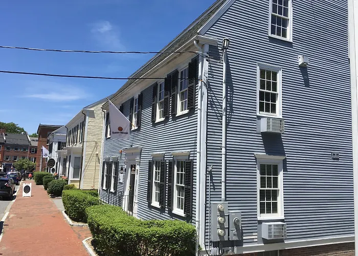 Essex Street Inn & Suites, An Ascend Collection Hotel Newburyport