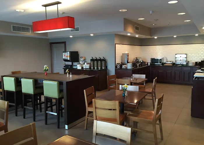 Country Inn & Suites By Radisson, Lima