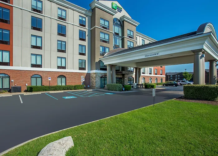 Holiday Inn Express & Suites Lebanon-Nashville Area By Ihg