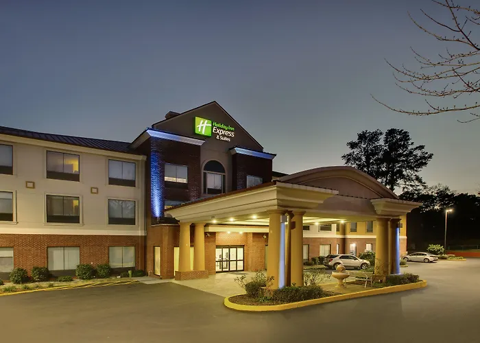 Holiday Inn Express & Suites Laurel By Ihg