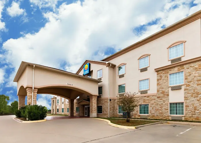 Baymont Inn & Suites By Wyndham Glen Rose