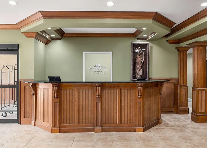 Microtel Inn & Suites By Wyndham Woodstock/Atlanta North