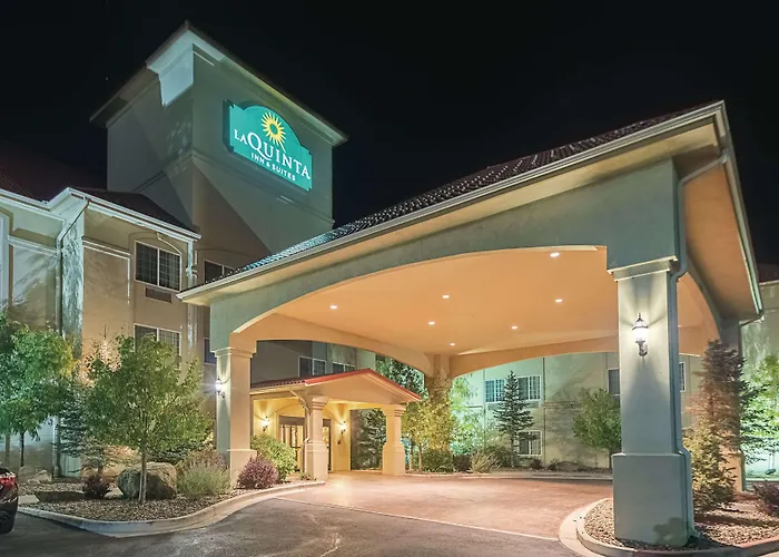La Quinta By Wyndham Trinidad Hotel