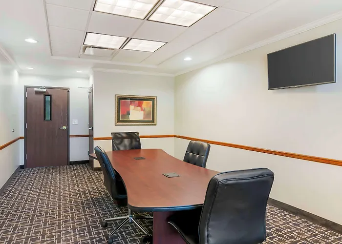 Best Western Plus Olathe Hotel