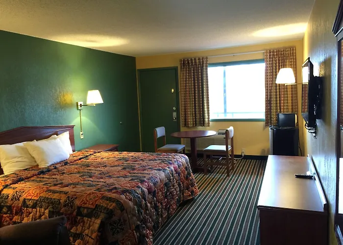 Family Budget Inn Harrison