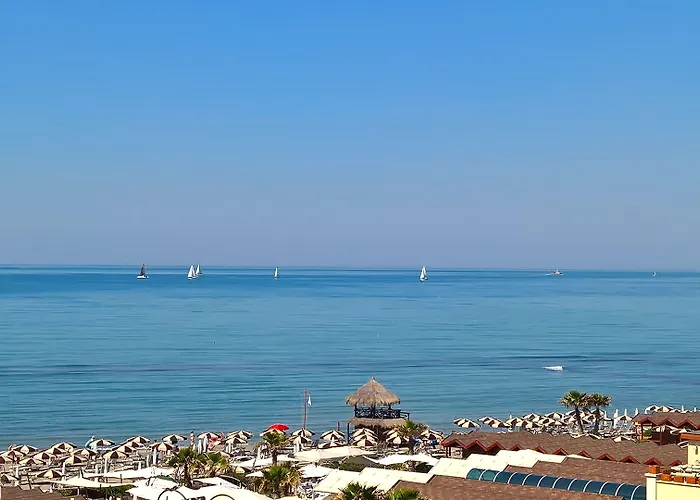 Lido di Ostia Hotels