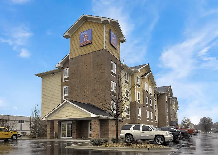 Studio 6 Lenexa - Overland Park
