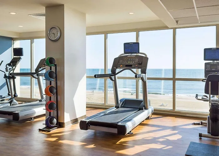 Comfort Suites Beachfront Virginia Beach