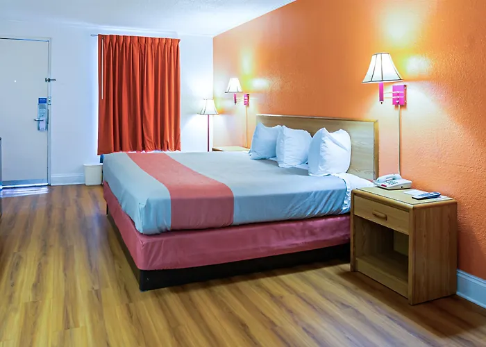 Motel 6-Perry, Ga