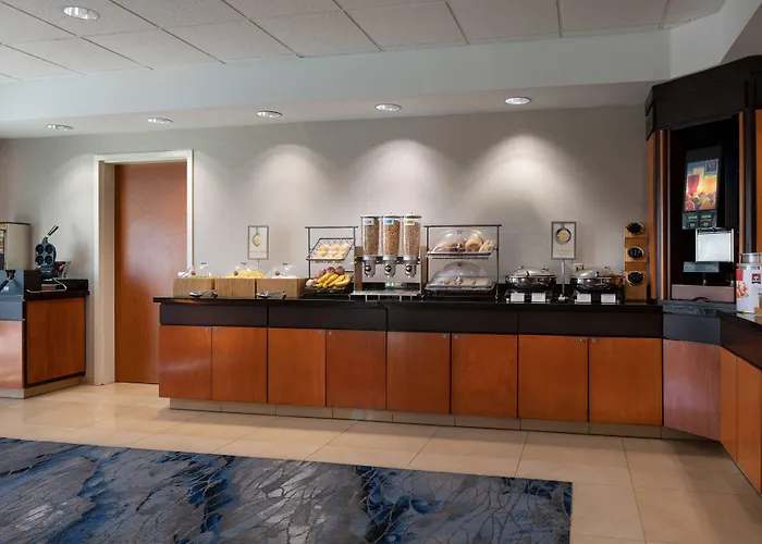 Fairfield Inn & Suites Redding