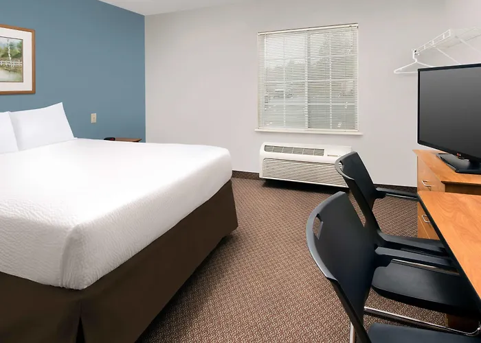 Extended Stay America Select Suites - Cleveland - Avon
